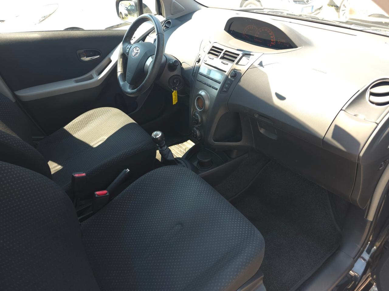 Toyota Yaris 1.3 5 porte Sol