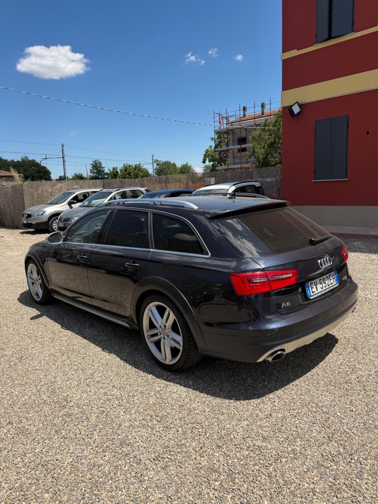 Audi A6 allroad 3.0 TDI 245 CV S tronic Business