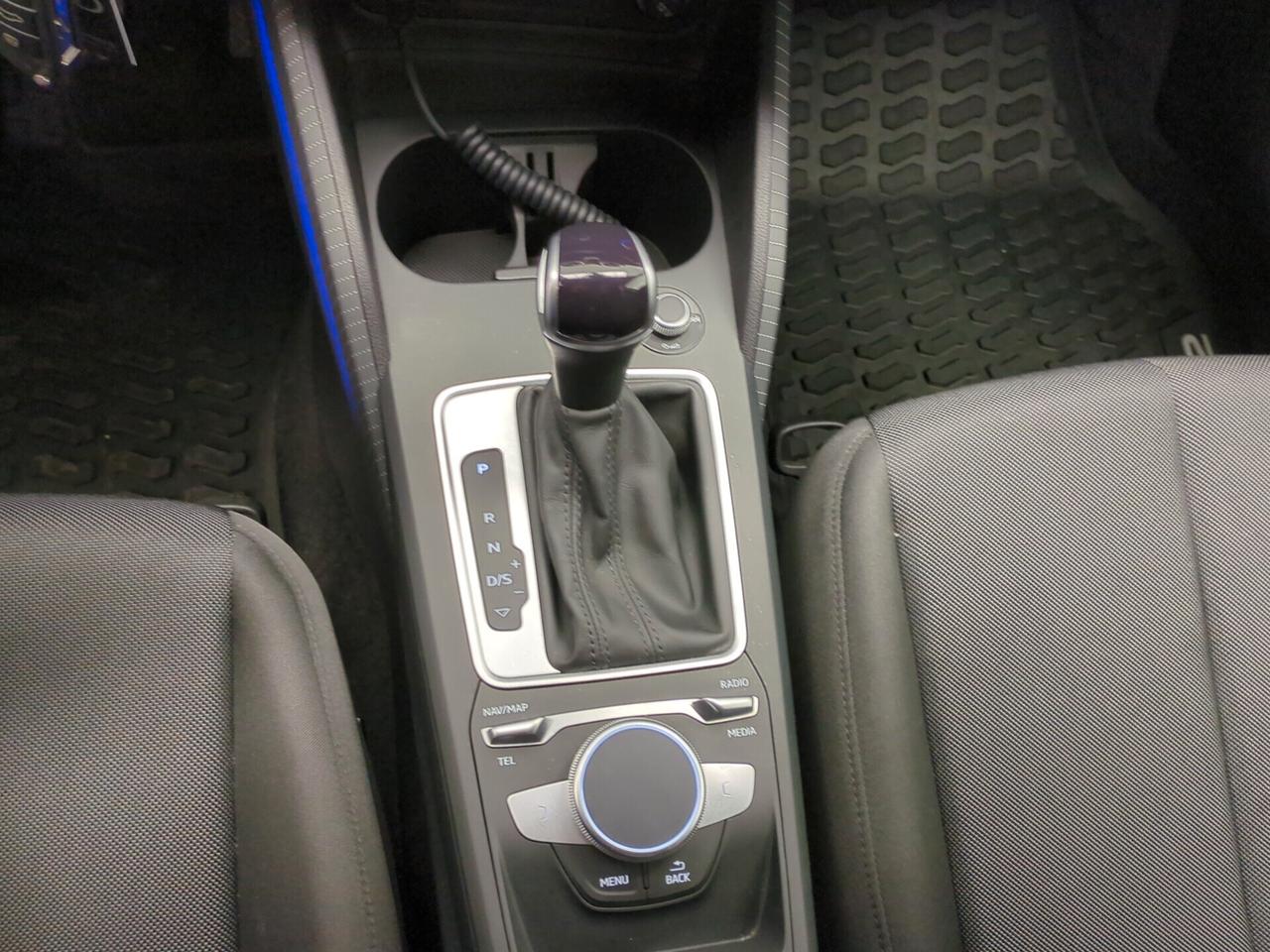 Audi Q2 35 TDI quattro S tronic line Edition