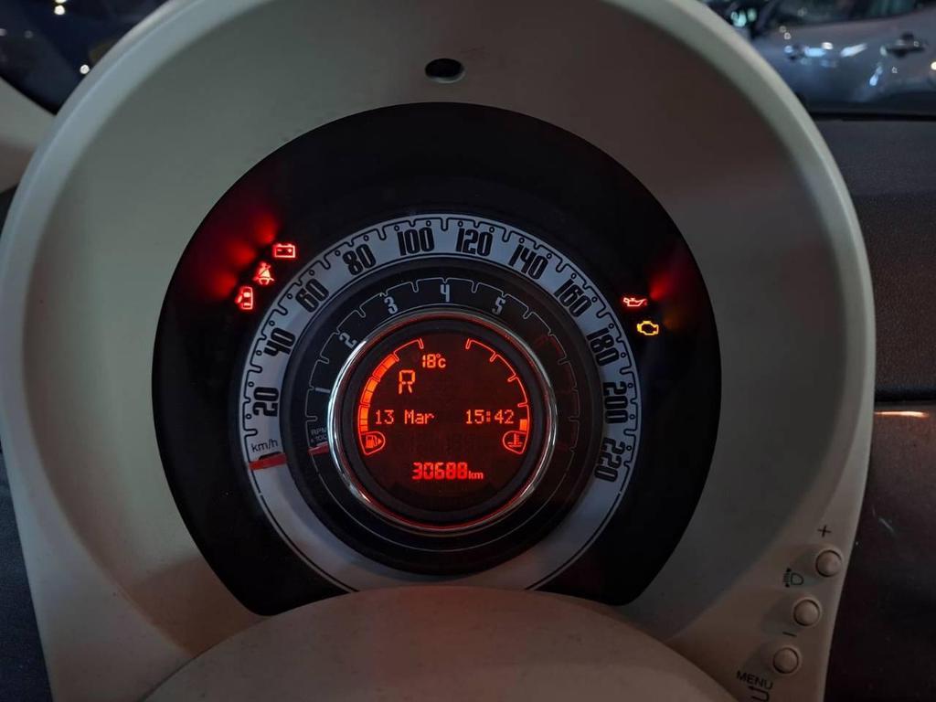 Fiat 500 1.2 Lounge Dualogic