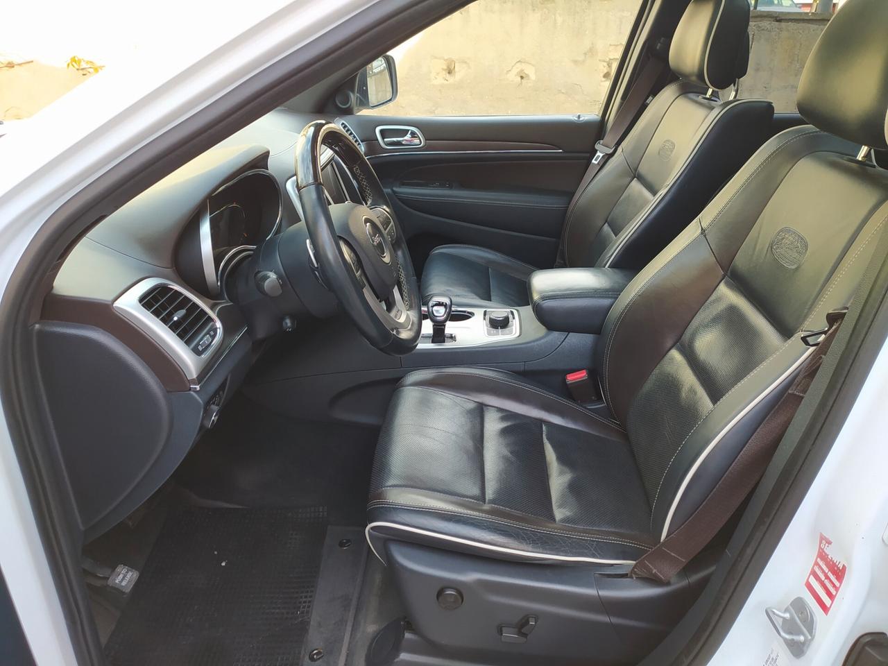 Jeep Grand Cherokee 3.0 V6 CRD 250 CV Mtj OVERLAND Tetto