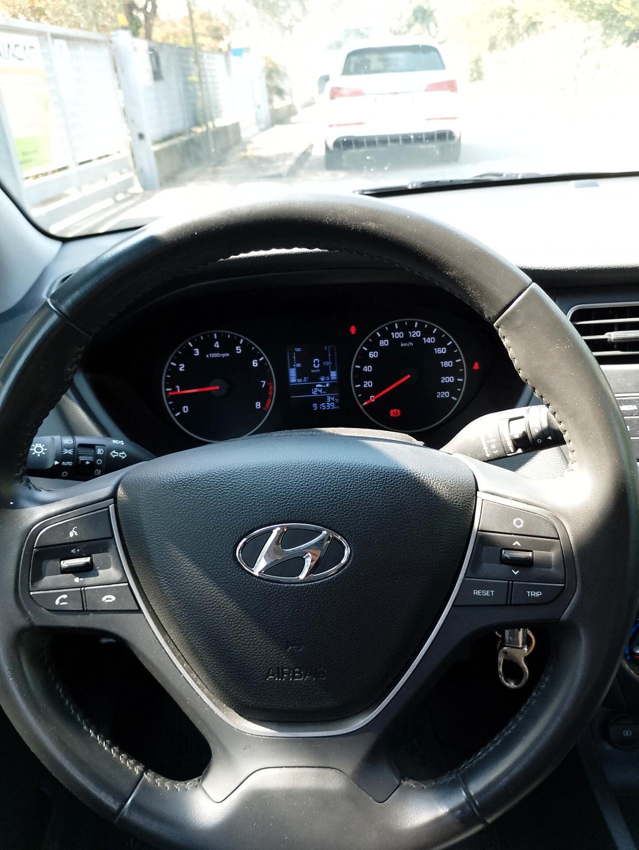 Hyundai i20 1.2 5 porte Connectline