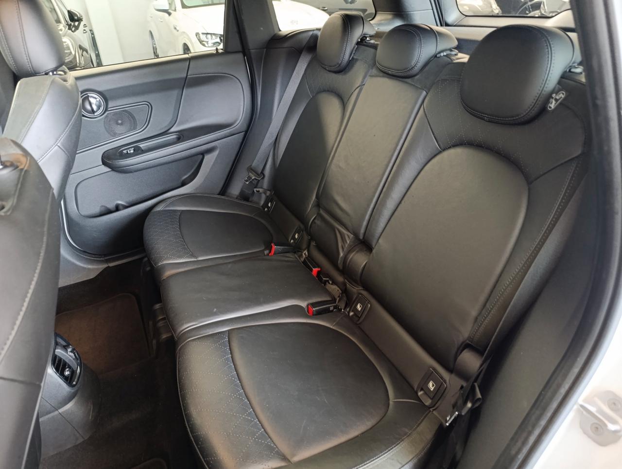Mini Countryman Cooper D Business 2.0 Twin Power Turbo Steptronic