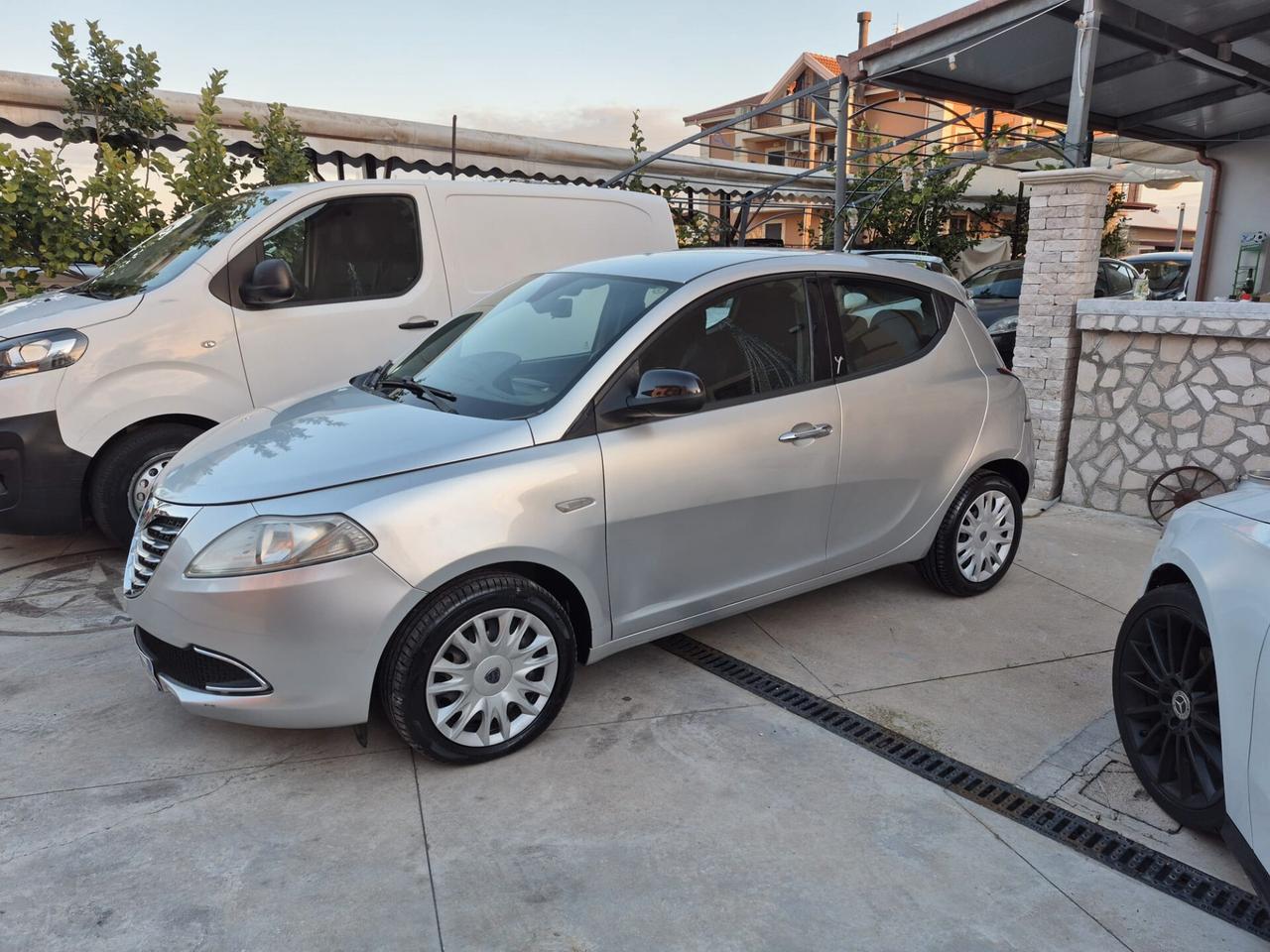 Lancia Ypsilon 1.3 MJT 16V 95 CV 5 porte S&S Platinum