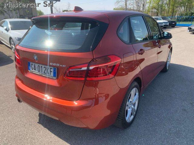 BMW 225 Active Tourer iPerformance Business auto - GA012KF