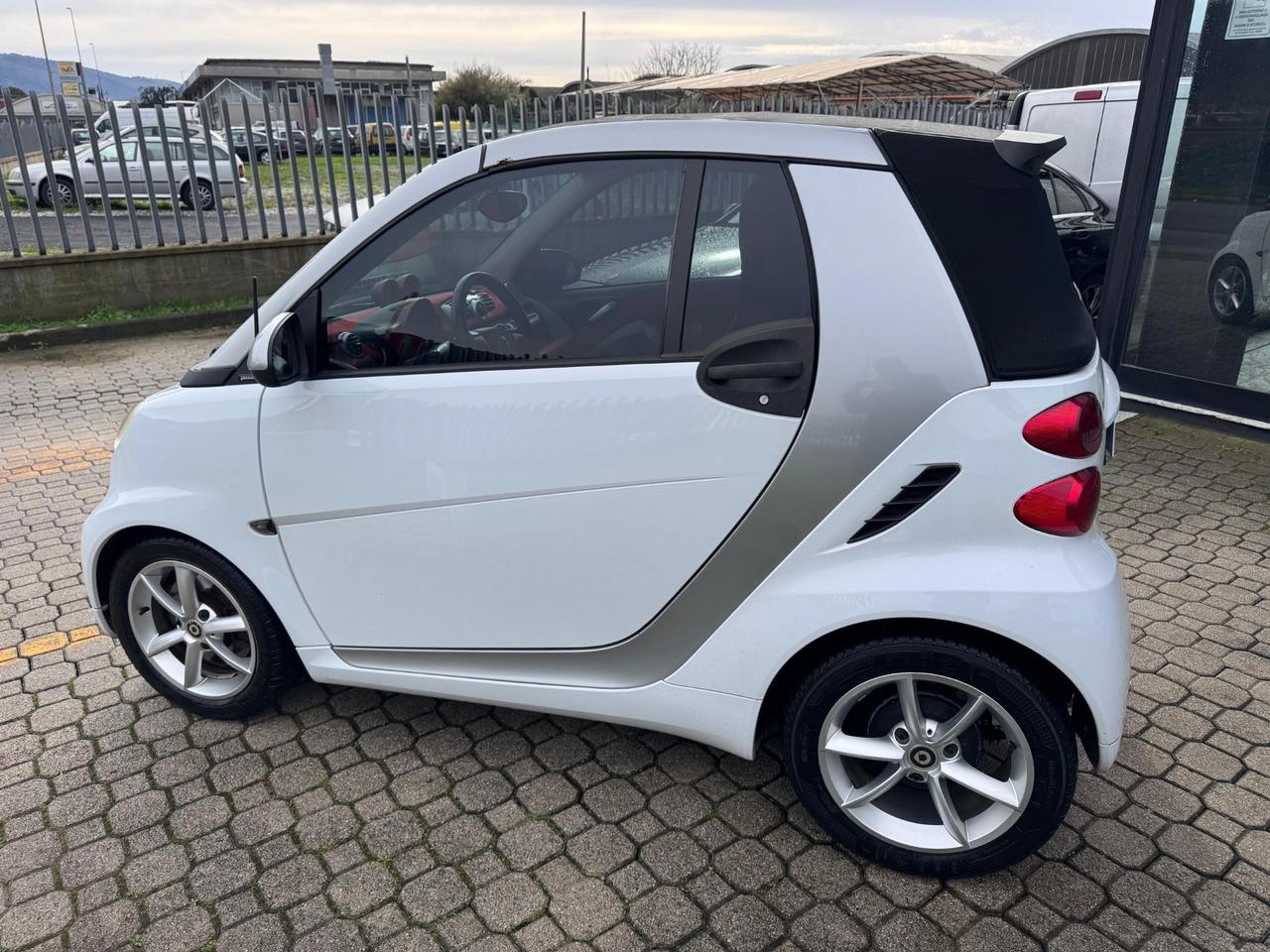 Smart ForTwo 800 40 kW cabrio passion cdi