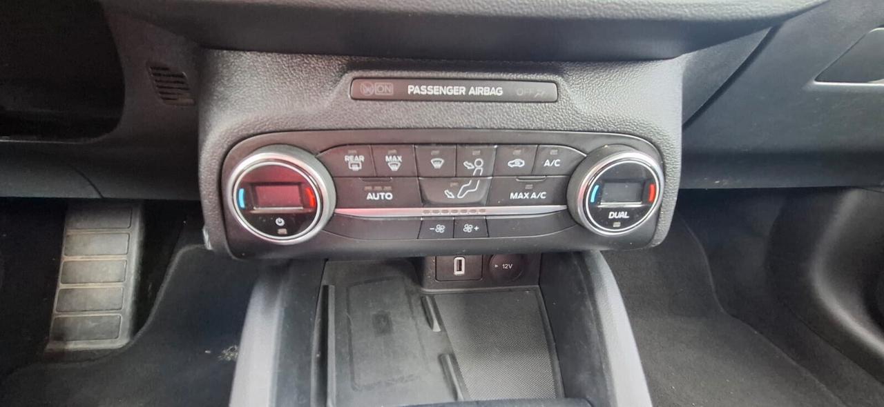 Ford Focus 1.5 EcoBlue 120 CV automatico 5p. Business Co-Pilot