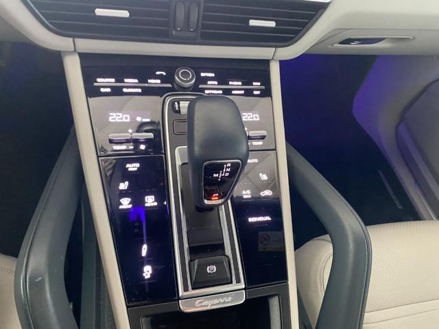 PORSCHE Cayenne Coupé 3.0 V6 E-Hybrid IVA ESPOSTA-UNICO PROPR.