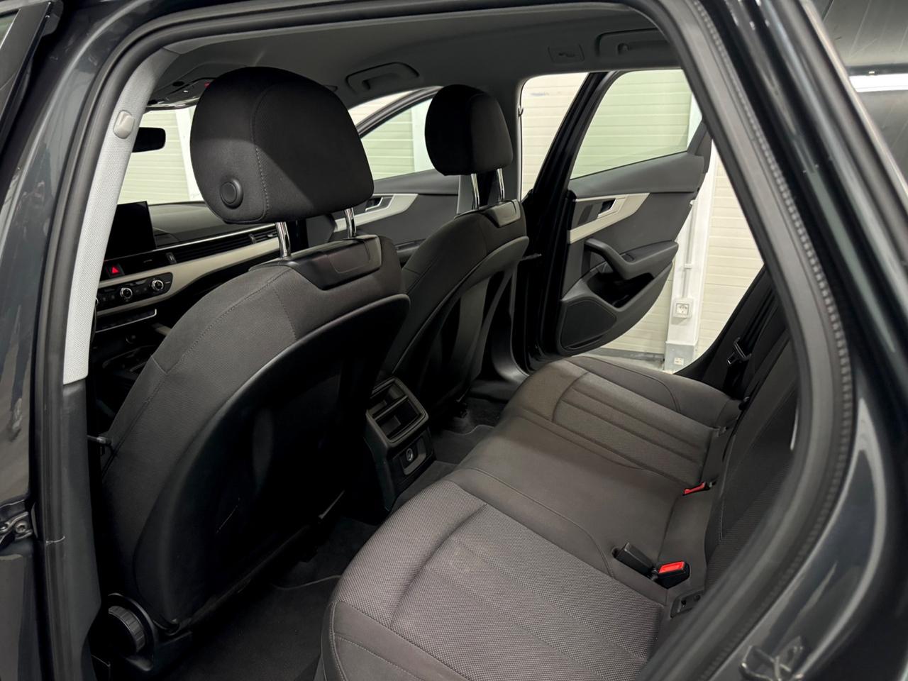 Audi A4 Avant 40 TDI S tronic