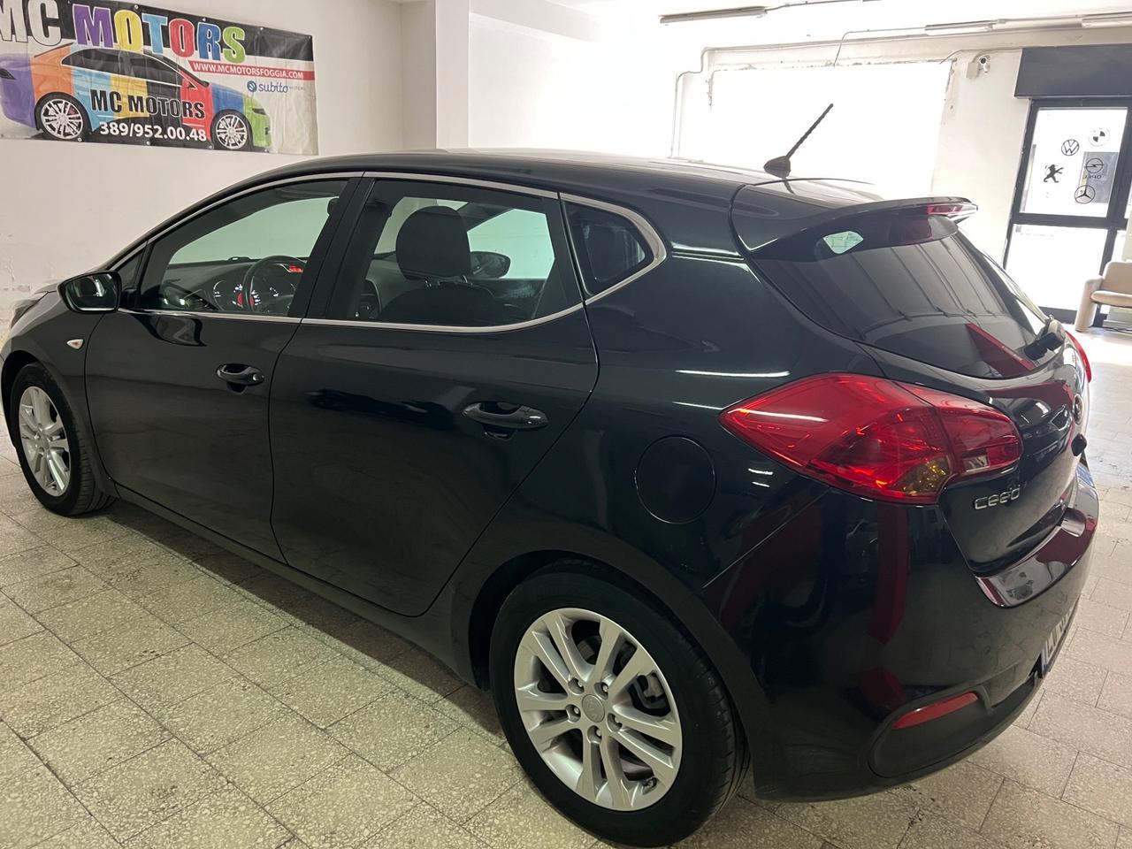 Kia Ceed cee'd 1.4 ECO GPL 5 porte Cool