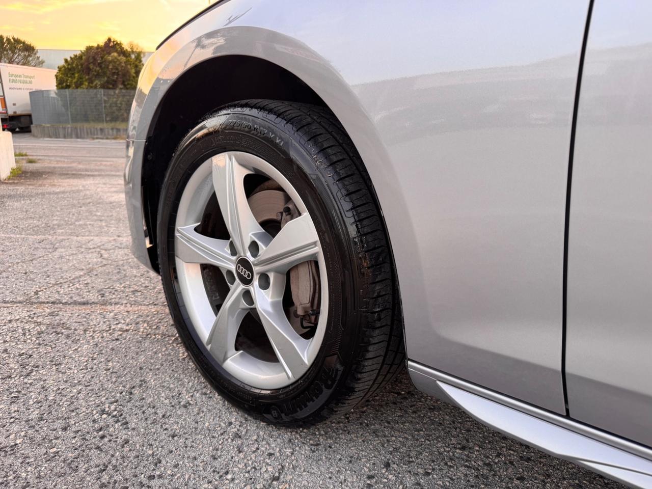 Audi A4 Avant 40 TDI quattro S tronic Advanced
