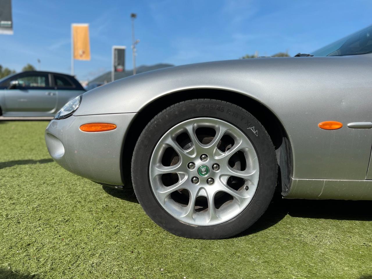 Jaguar XK XK8 4.0 Convertibile/service book