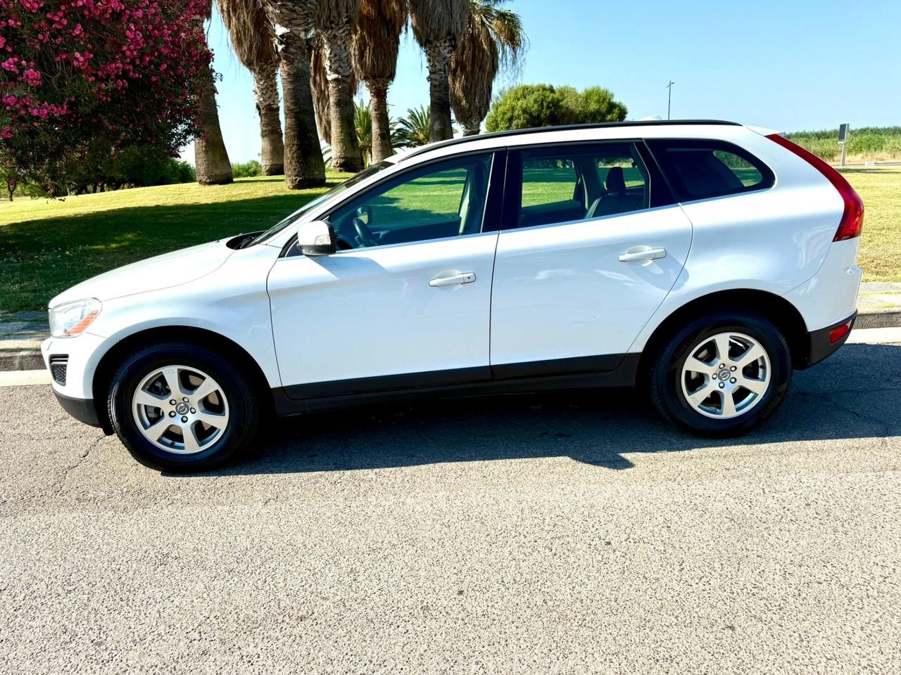 Volvo XC 60 2.0 Diesel 163 CV- Anche Permuta