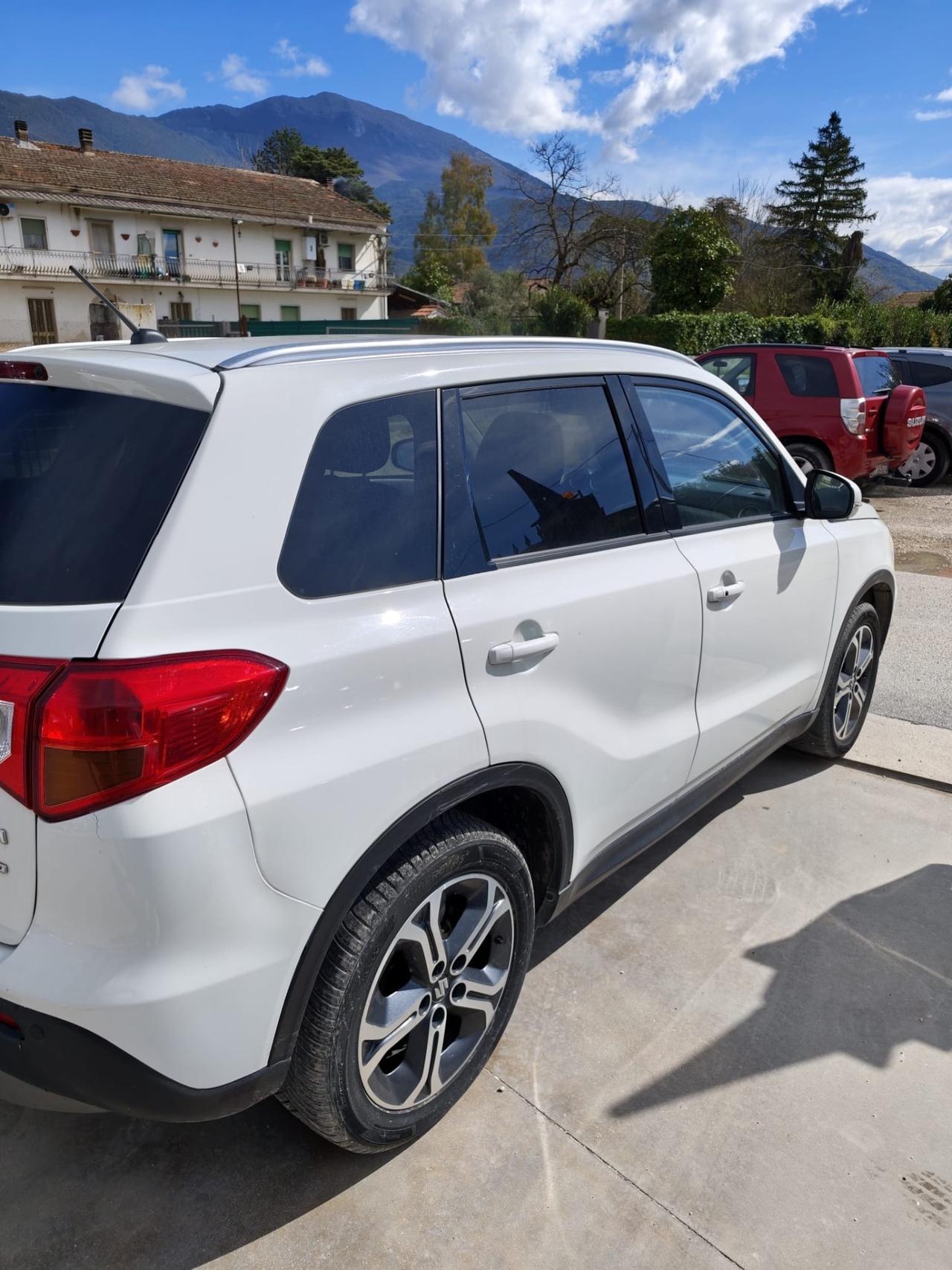 Suzuki Vitara 1.6 DDiS 4WD garantita 12 mesi