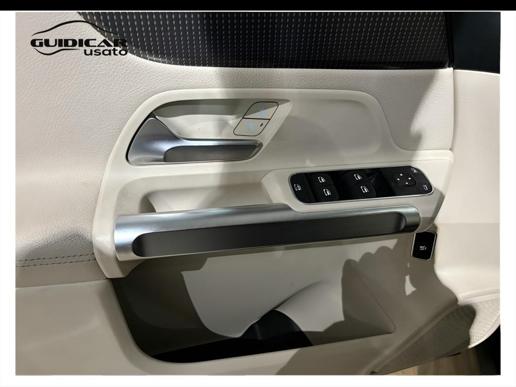 Mercedes-Benz GLB - X247 2019 - GLB 200 d Sport Plus 4matic auto 7p.ti