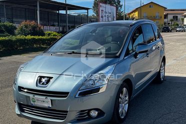 PEUGEOT 5008 2.0 HDi 163CV aut. Féline
