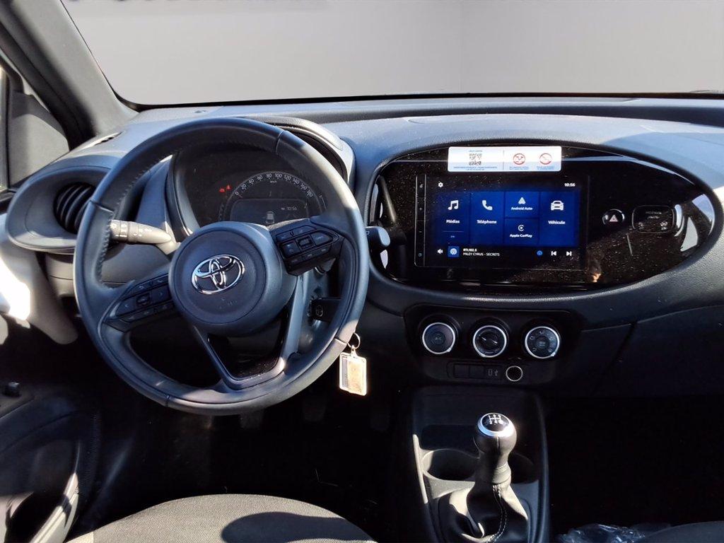 TOYOTA Aygo x 1.0 active 72cv del 2025