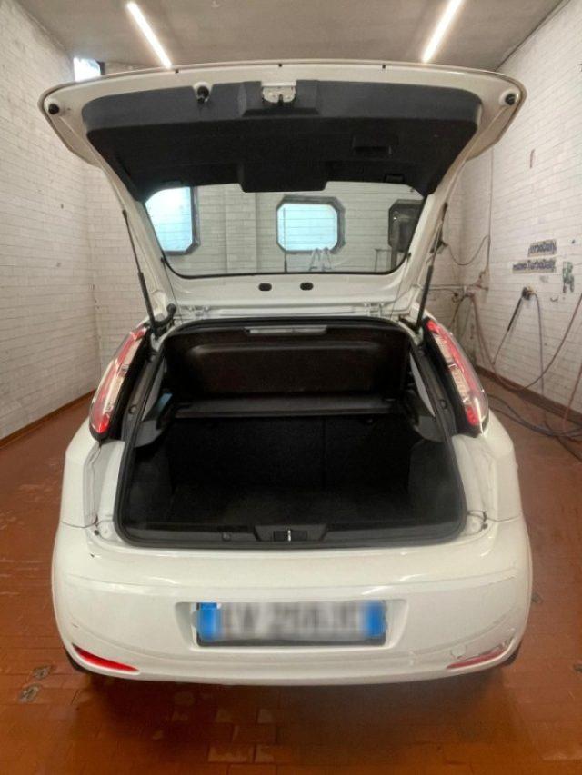 FIAT Punto 1.4 8V 5 porte NaturalPower Lounge