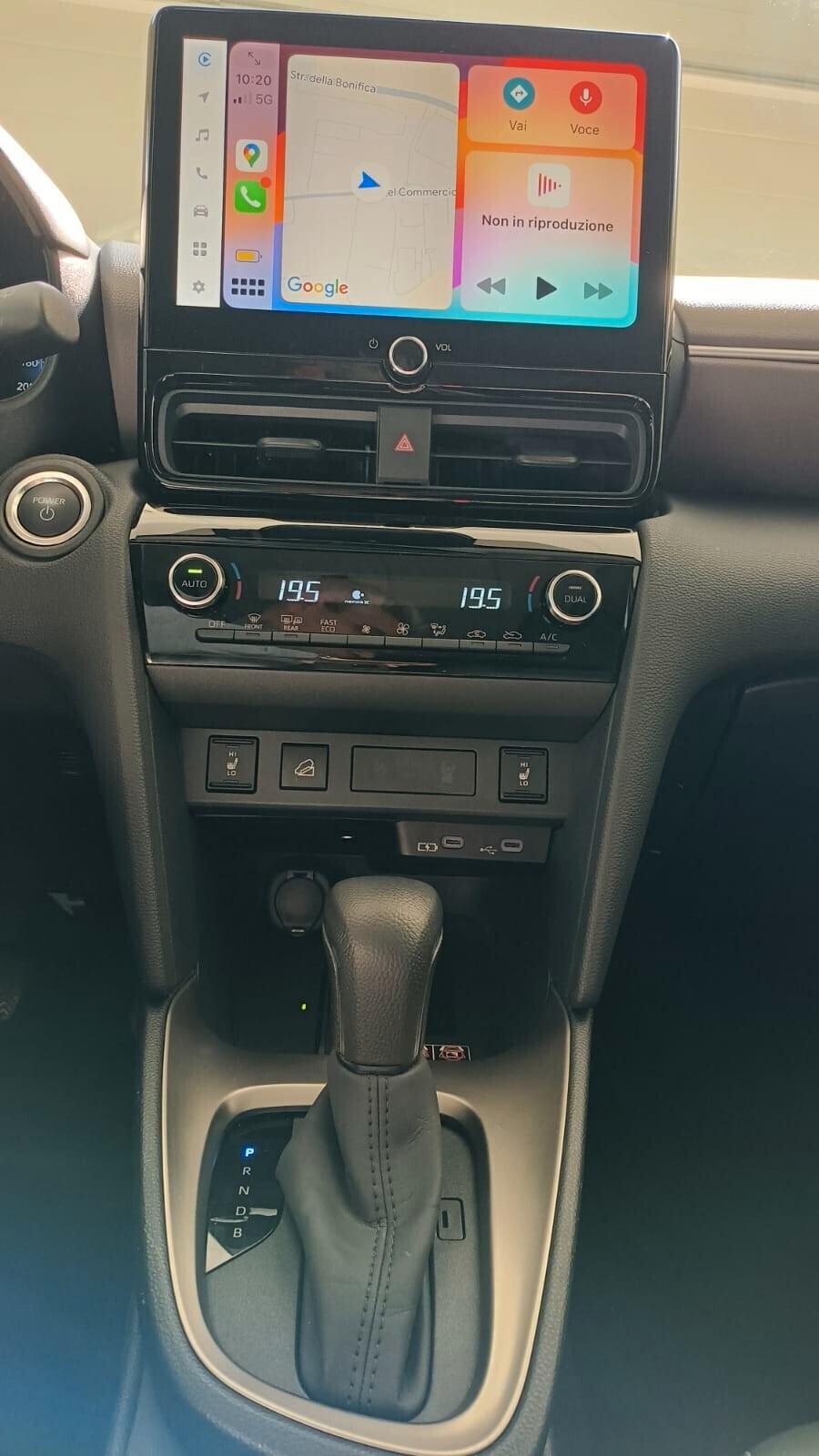 Yaris Cross 1.5 Hybrid 130 CV 5p. E-CVT AWD-i Lounge