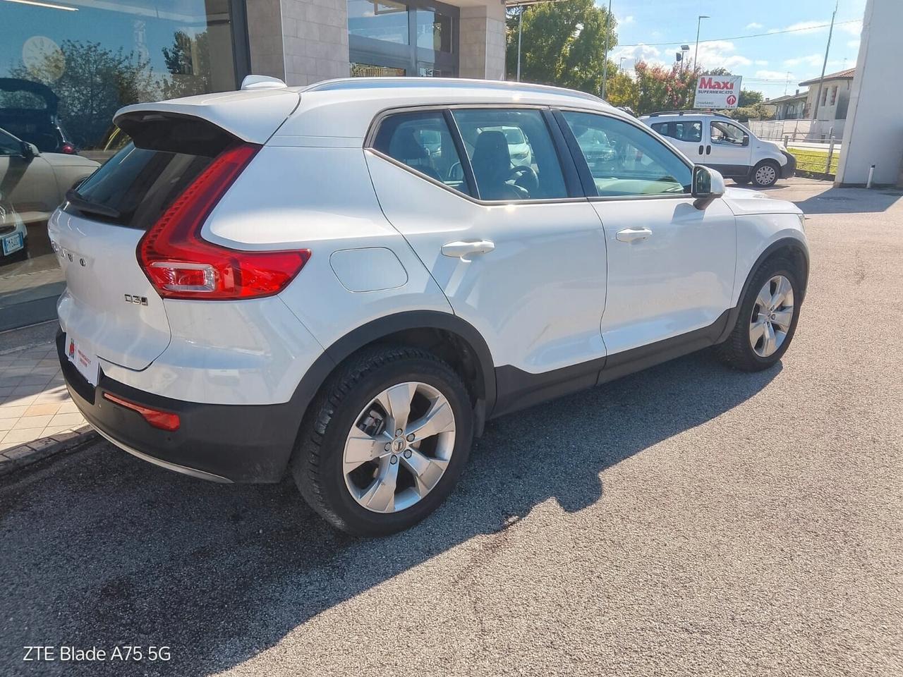 Volvo XC40 AWD