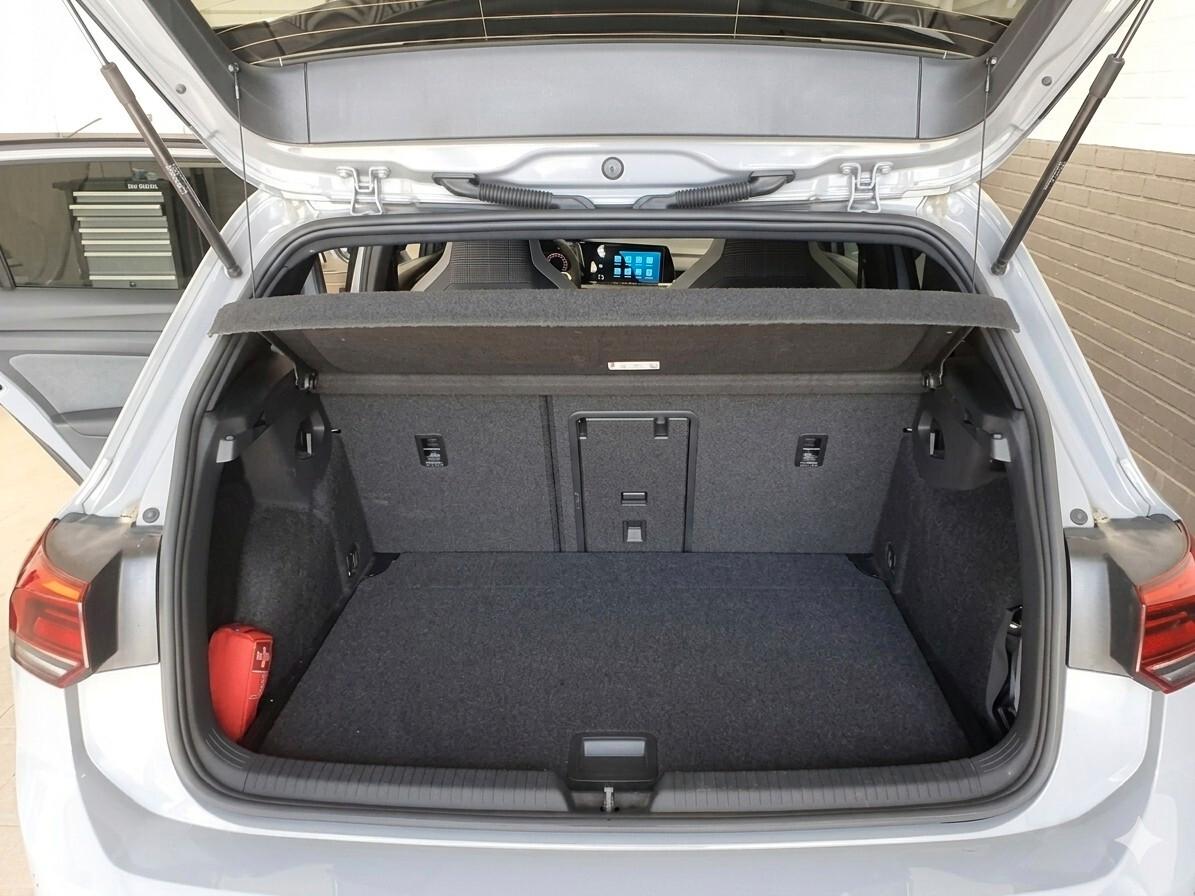 Volkswagen Golf 1.5 TSI R-Line