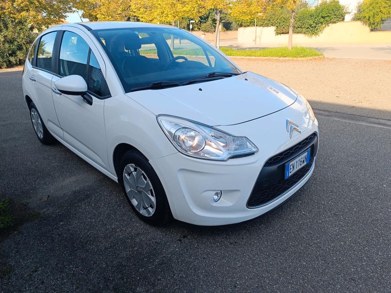 Citroen C3 1.2 del 2013 SOLAMENTE 77.000 KM