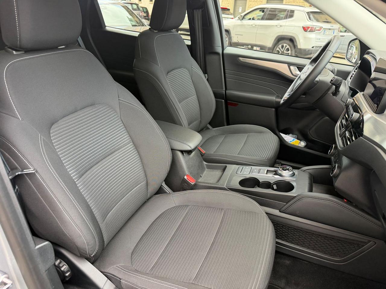 Ford Kuga 2.0 EcoBlue Titanium #10557