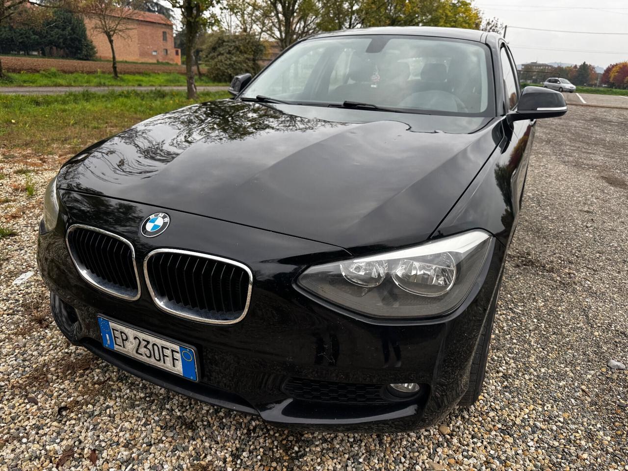 Bmw 116 116d 5p. Urban