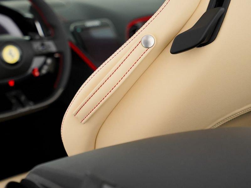 Ferrari Roma Spider Roma Spider 3.9 F1 dct