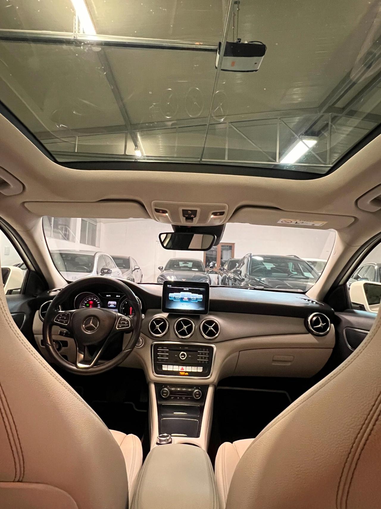 Mercedes-benz GLA 220 d Automatic 4Matic Premium