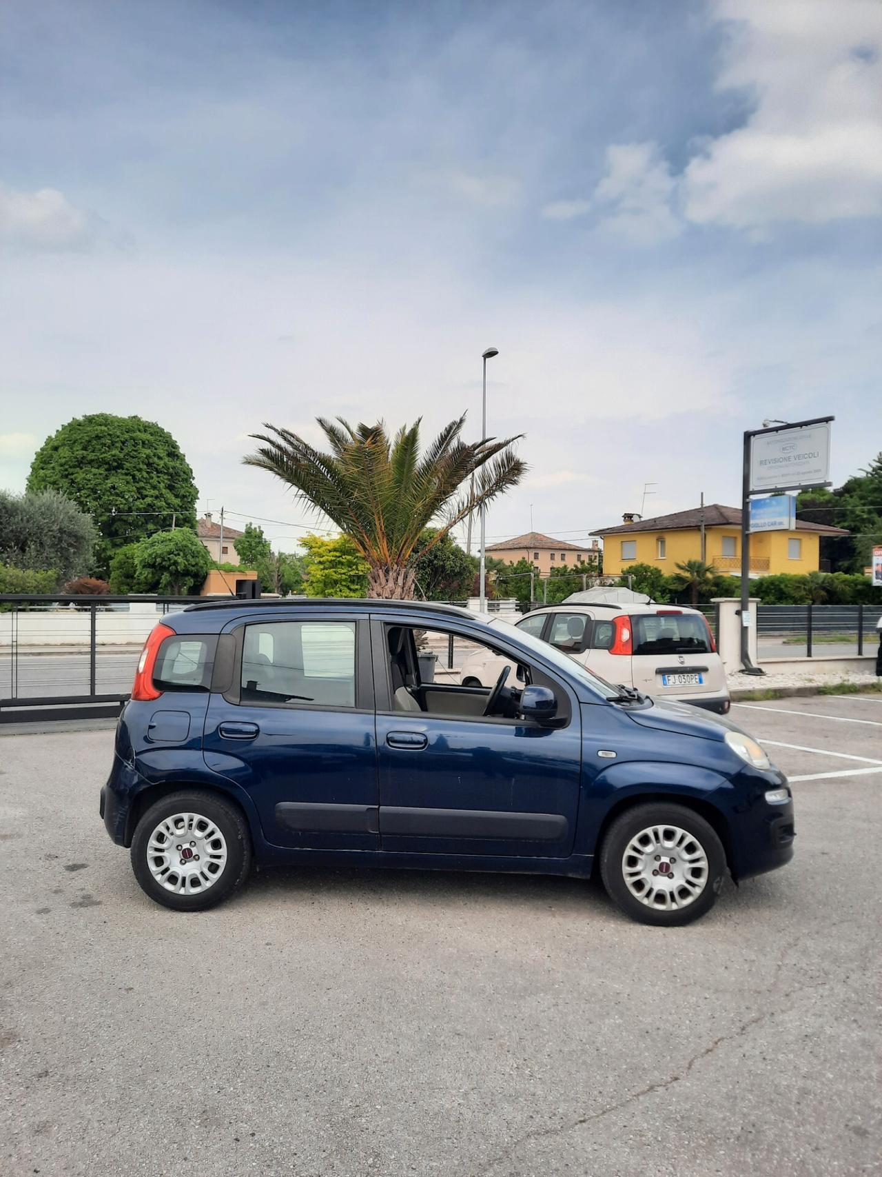 Fiat Panda 1.2 Lounge OK NEOPATENTATI