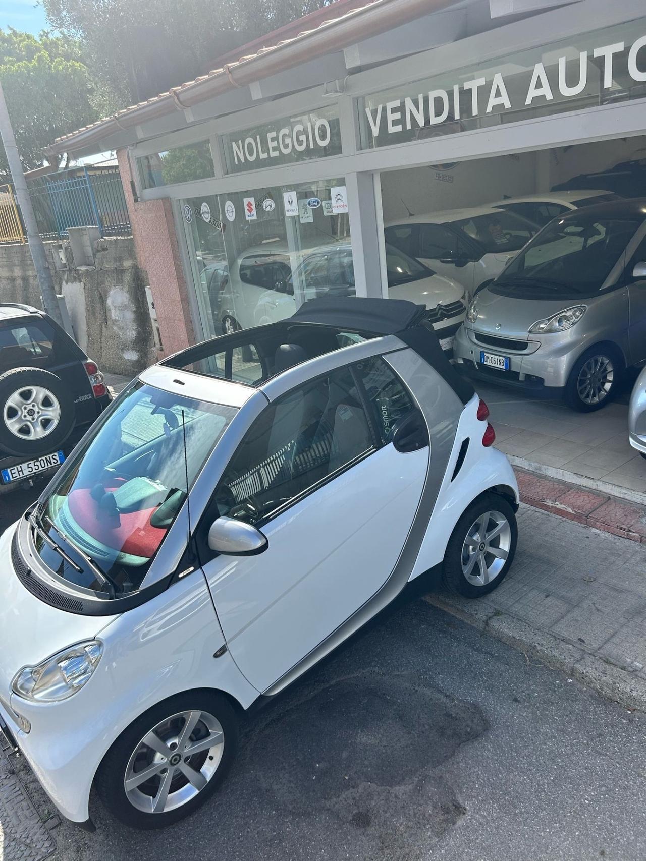 Smart ForTwo 1000 62 kW cabrio pulse