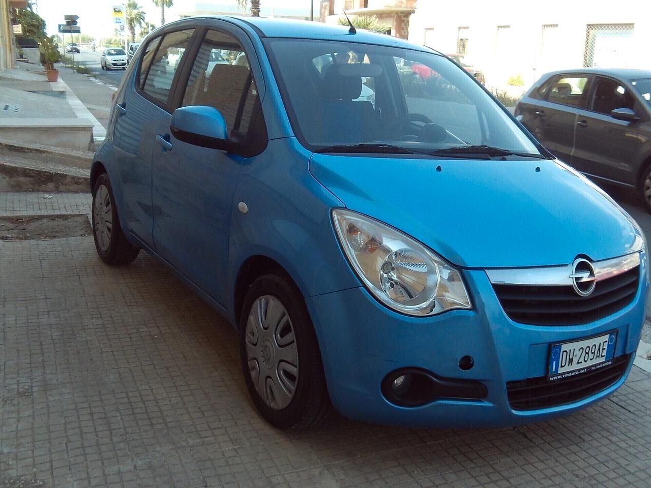 Opel Agila BERLINA