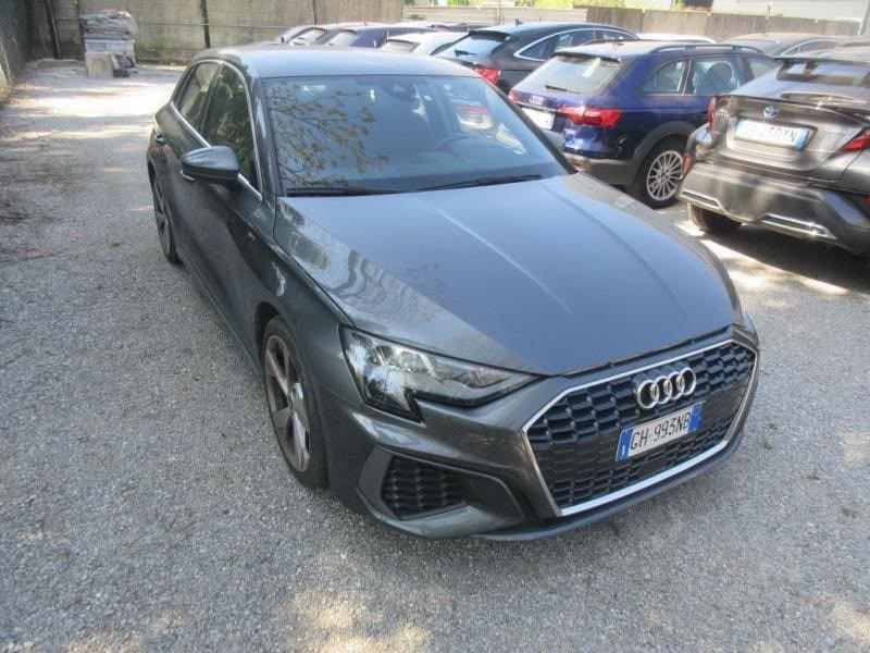 Audi A3 Sportback 35 TDI S tronic S line Edition