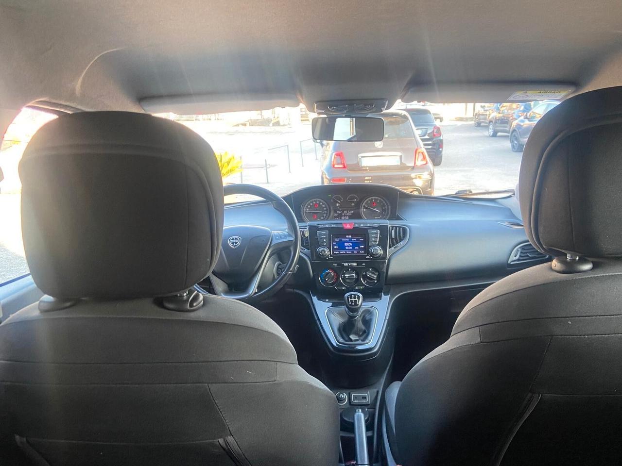Lancia Ypsilon 1.2 69 CV 5 porte GPL Ecochic Gold