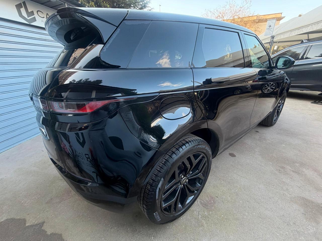 Land Rover Range Evoque 2.0D I4-L.Flw 150 CV AWD Auto R-Dynamic