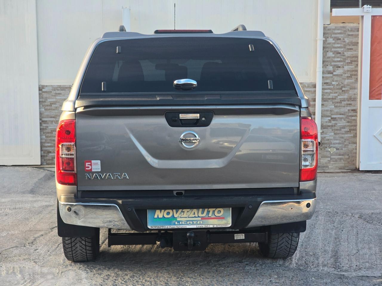 Nissan Navara 2.3 dCi 190cv