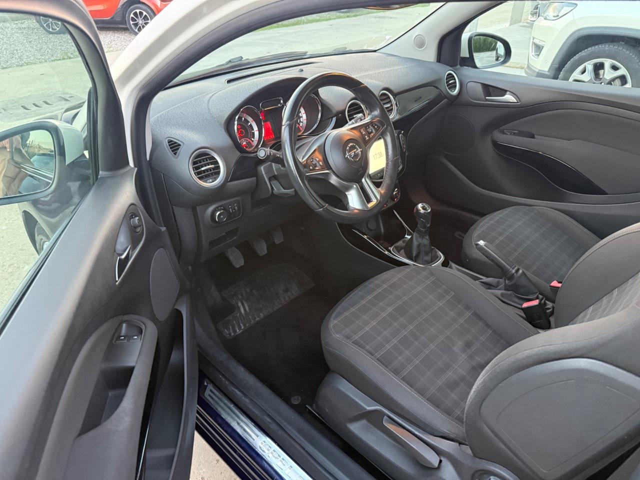 Opel Adam 1.2 70 CV Start&Stop