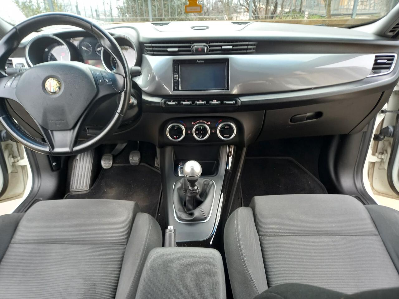 Alfa Romeo Giulietta 1.6 JTDm-2 105 CV Distinctive