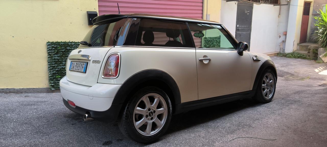 Mini Mini 1.6 16V Cooper Chili