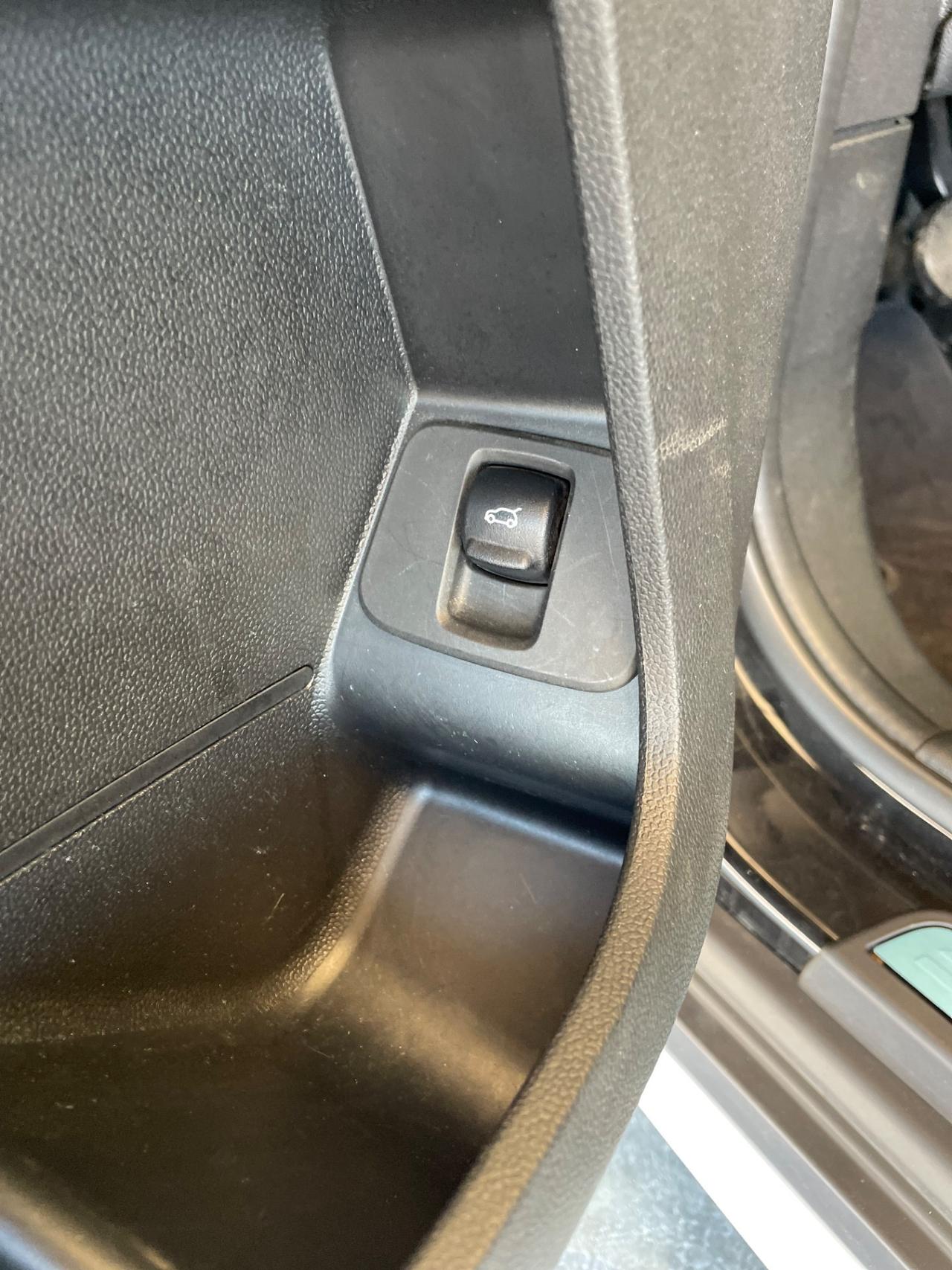 Mini One Countryman Automatica Total Black