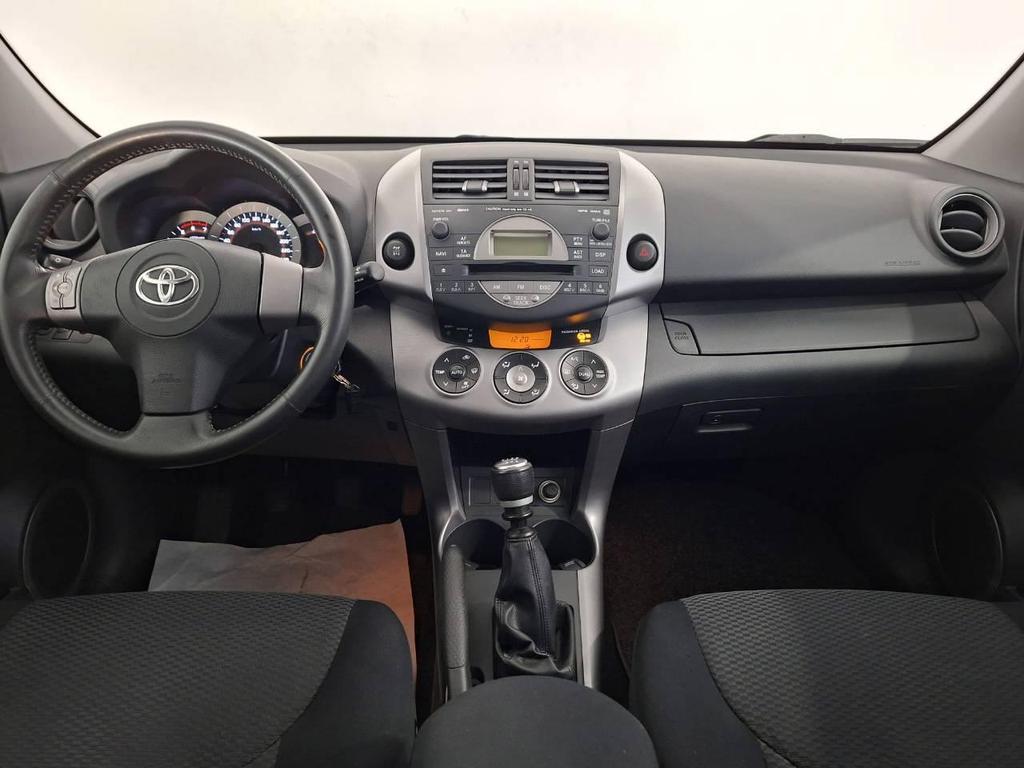 Toyota RAV4 5 Porte 2.2 D-4D Sol