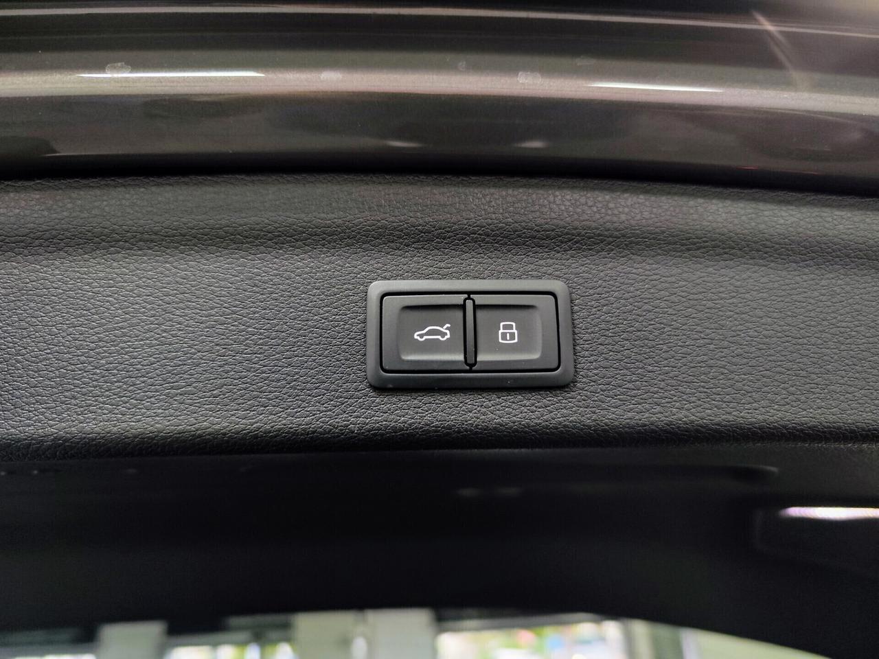 Audi Q3 35 TDI S tronic 2,0 150cv Tetto Unico Proprietario