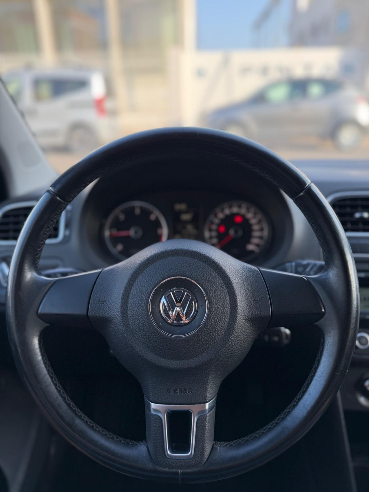 Volkswagen Polo 1.2 75 cvTDI-2011/CLIMA