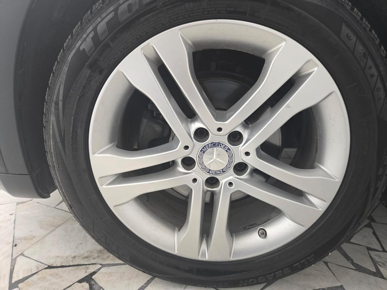 Mercedes-benz GLA 220 200 d Automatic 4Matic Sport