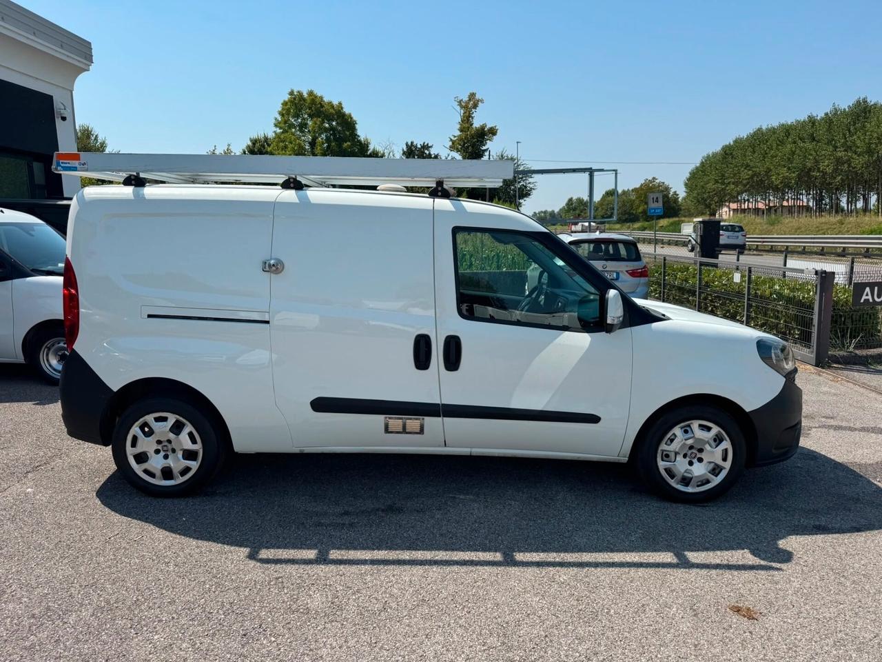 Fiat Doblo Doblò 1.4 T-Jet 16V Natural Power Lounge