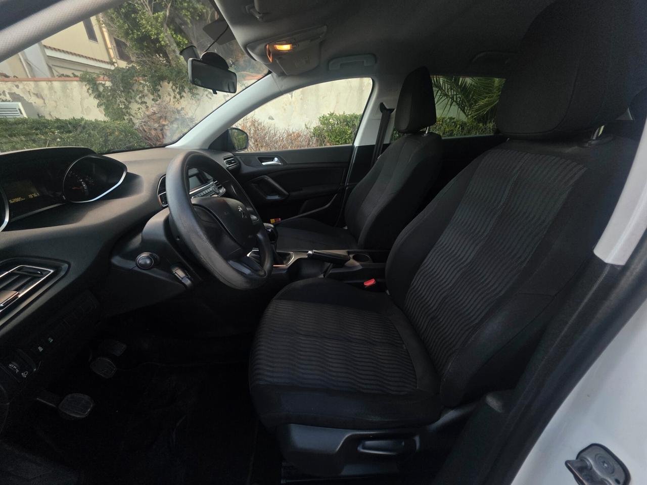 Peugeot 308 1.6hdi SUPER PROMO