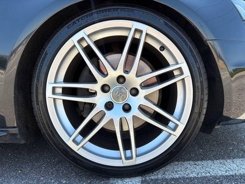 Audi A4 S-LINE 3.0 Diesel V6 239cv