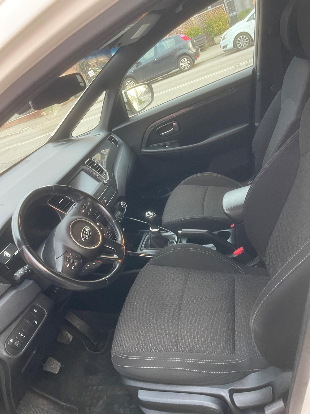 Kia Carens 1.7 CRDi 115 CV Business Class