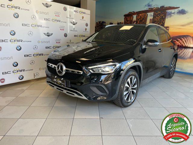 MERCEDES-BENZ GLA 200 d Automatic Business Extra